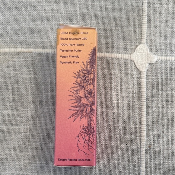 Foria Awaken Arousal Oil - Picture 7 of 8